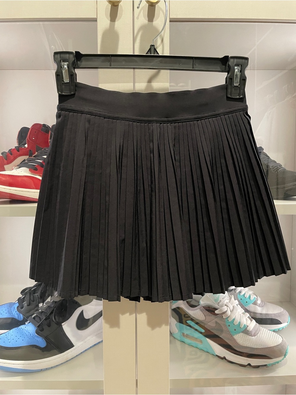 Lululemon Black Pleated Varsity Tennis/Golf Skirt